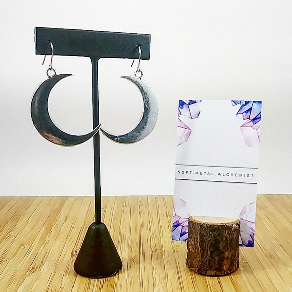 HP 🔴 Large Moon Earrings🌖🌕🌔 - Picture 2 of 4